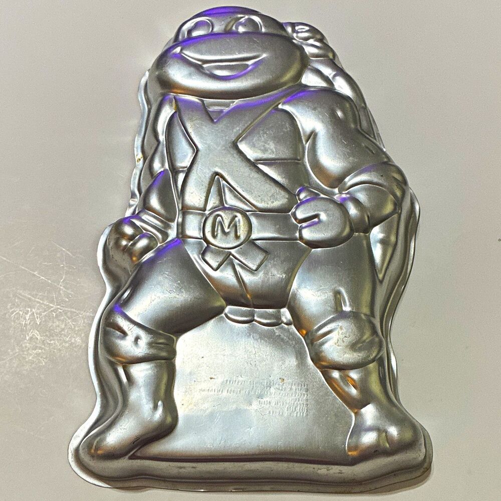 Wilton TMNT Character Cake Pan Mold Aluminum Silver 2105-3075